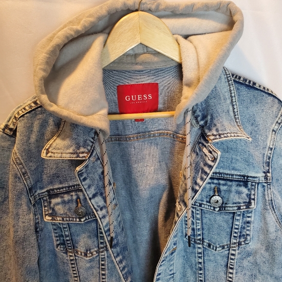 Guess Jean Jacket Unisex Jacket Brand: GUESS Los Angeles Size: L - Picture 6 of 15